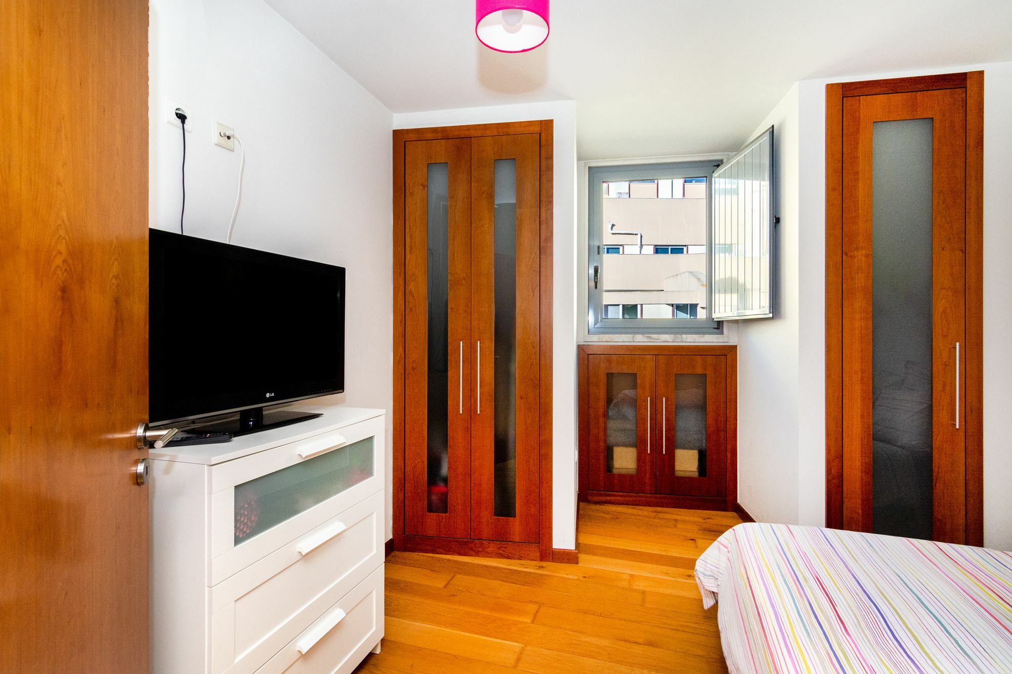 Whome | Damasceno Contemporary 59 Lissabon